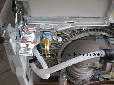 Whirlpool dishwasher fill valve and motor; photo courtesy Kelly Smith