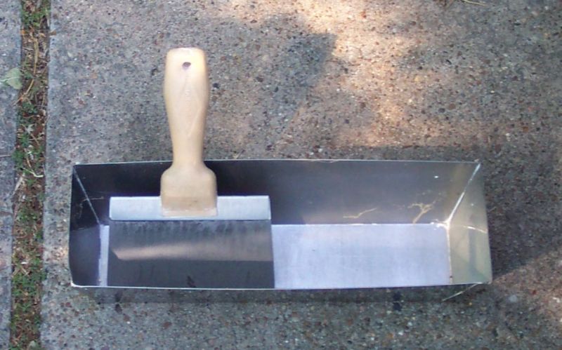 Drywall Mud Pan and Taping Knife